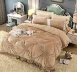 Lenjerie De Pat, 4 Piese, Catifea, Inimi Brodate - Maro