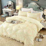 Lenjerie De Pat, 4 Piese, Catifea, Inimi Brodate - Crem