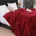 Patura Pufoasa Cocolino, Pat Dublu, Textura Reiata, ROSU - imagine 2