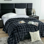 Patura Blanita Artificiala Iepure Cu Fermoar - Gri Inchis