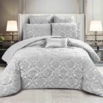 Set Cadou Luxury Jacquard Regal, 7 Piese, Cu Pilota Inclusa, Gri