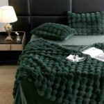 Lenjerie Luxury Pat Dublu, Jojo Home, ExtraPufoasa, din Blanita Artificiala tip Iepure, VERDE