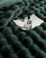 Lenjerie Luxury Pat Dublu, Jojo Home, ExtraPufoasa, din Blanita Artificiala tip Iepure, VERDE - imagine 3