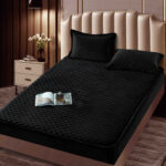 Husa Matlasata Tip Topper Din Catifea - NEGRU